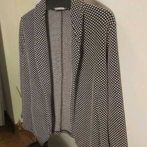 Weston Wear Women's Black and White Patterned Jacket Plus FREE Matching Top